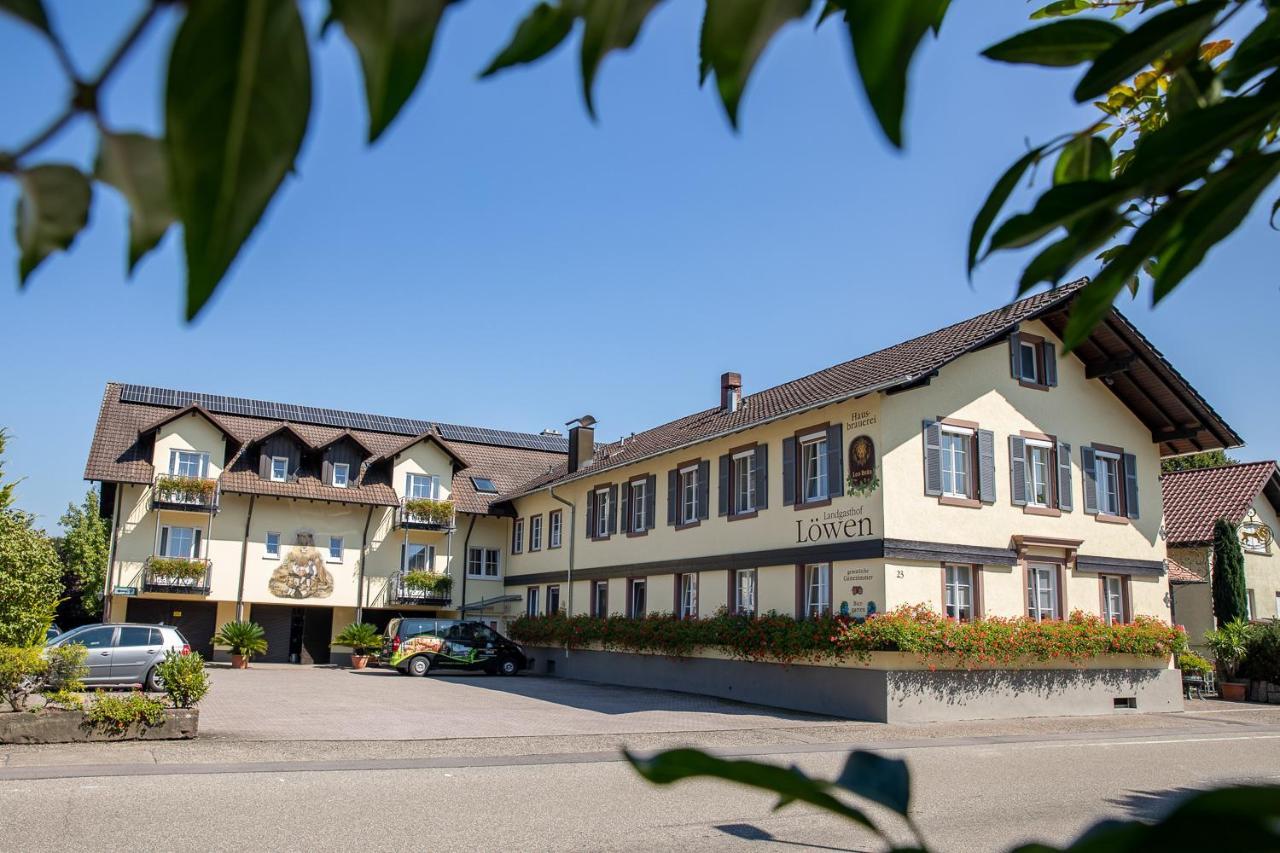 Landgasthof & Brauerei Loewen Sasbach Sasbach  Экстерьер фото
